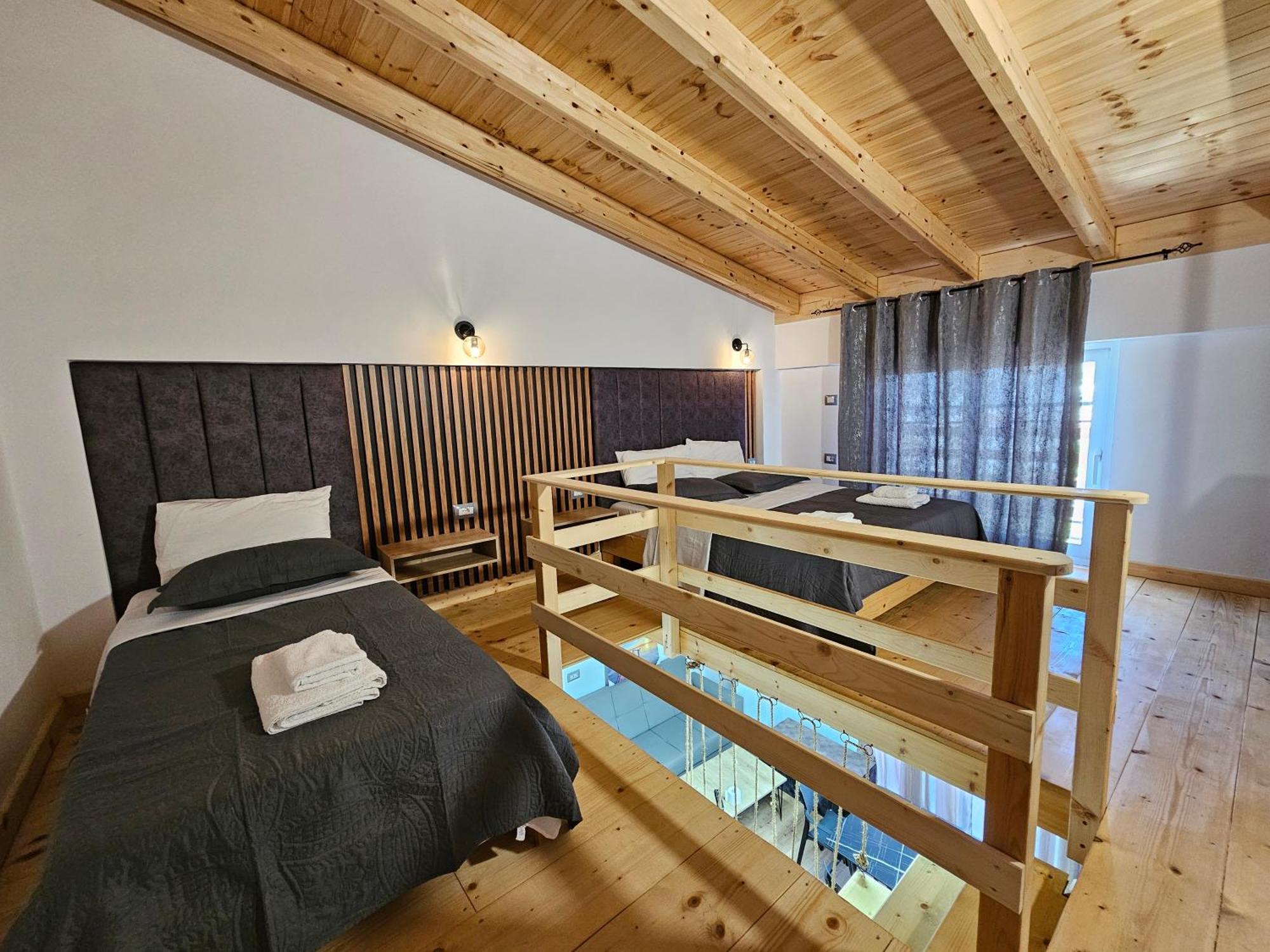 Sea's Hotel 3*