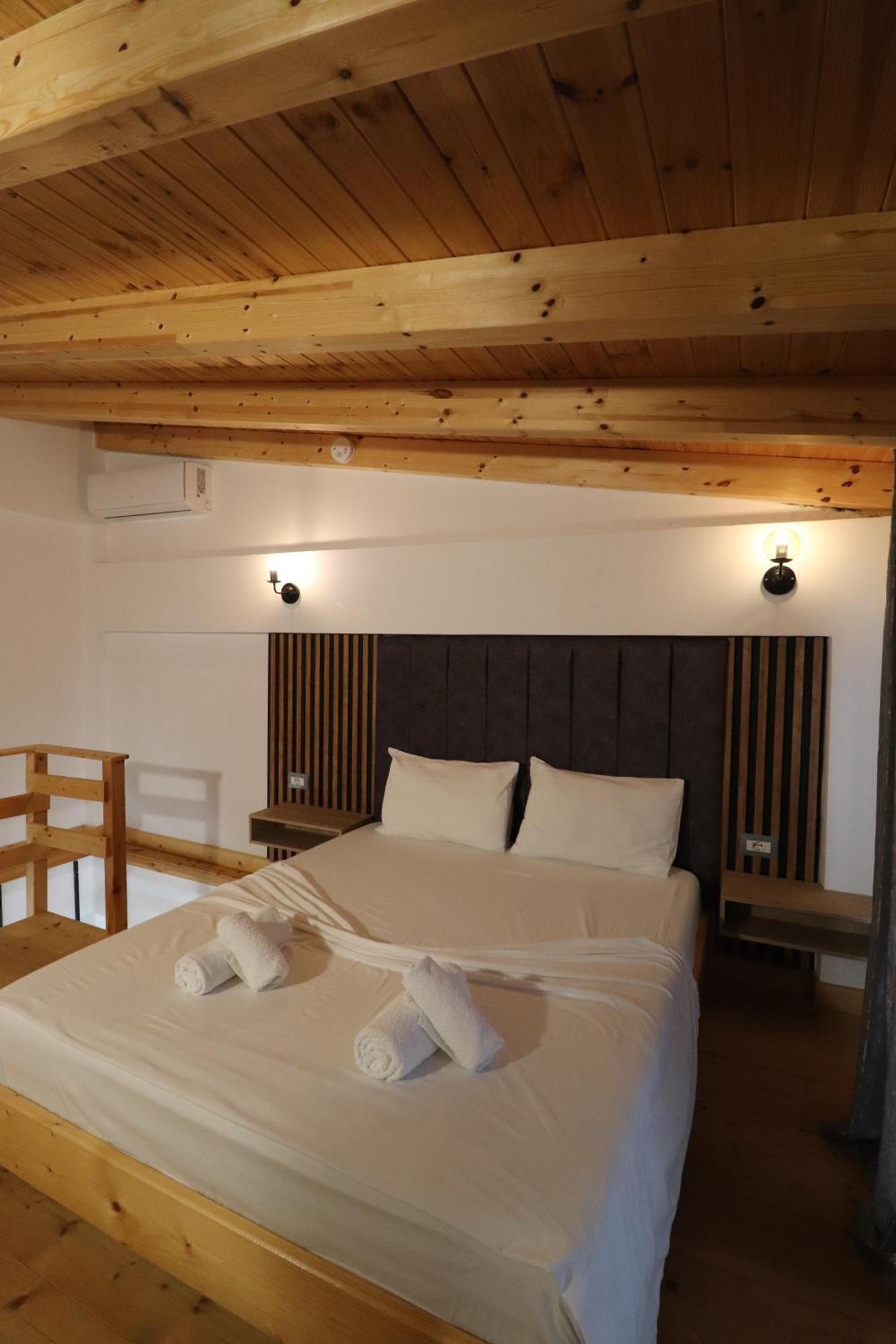 Sea's Hotel 3*