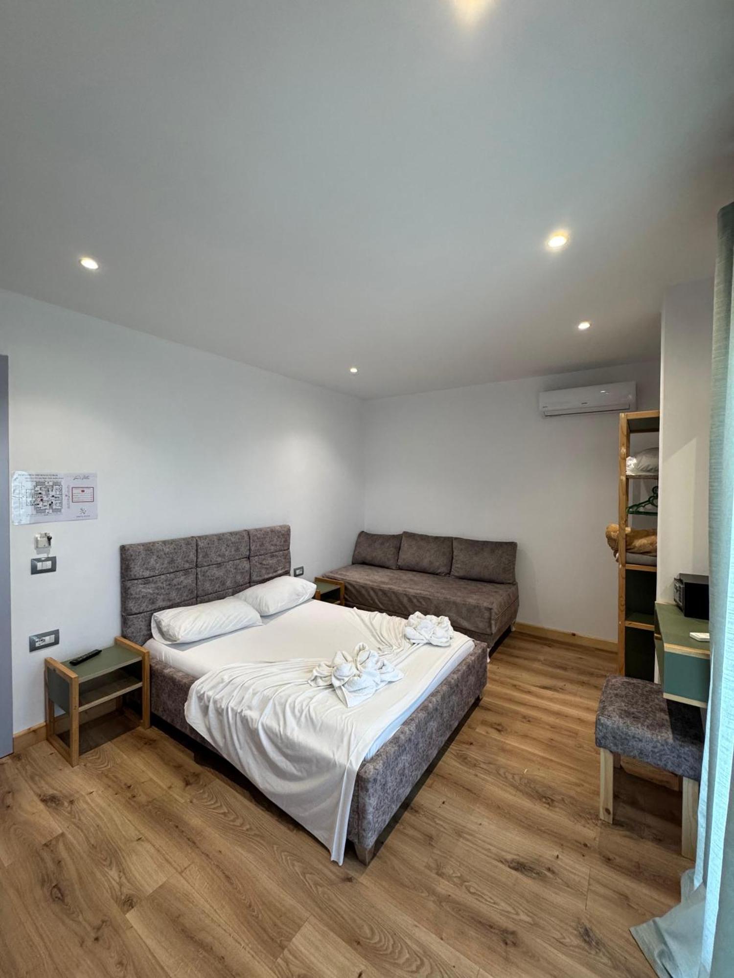 Sea's Hotel 3*